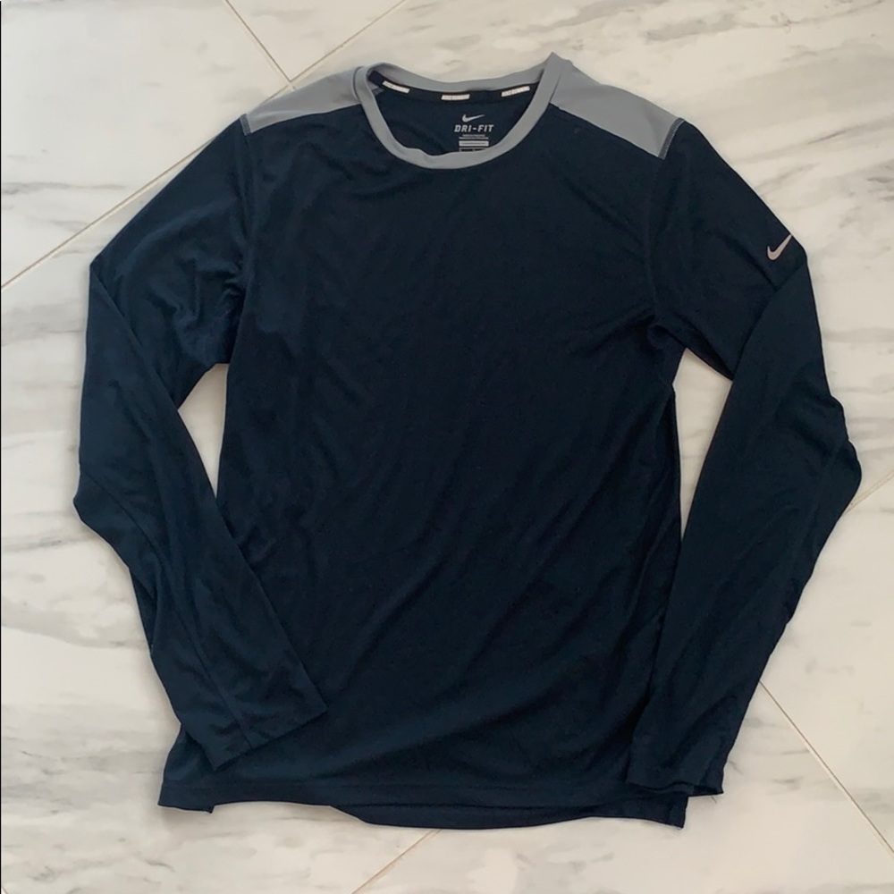 Mens Nike Dri-fit running shirt